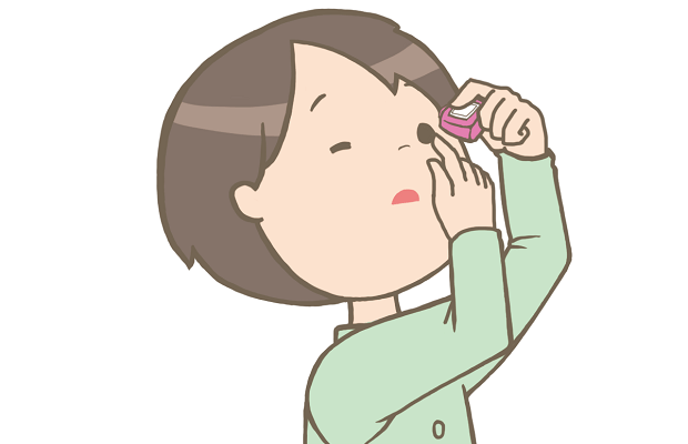 疲れ目やドライアイに悩み目薬をさす人